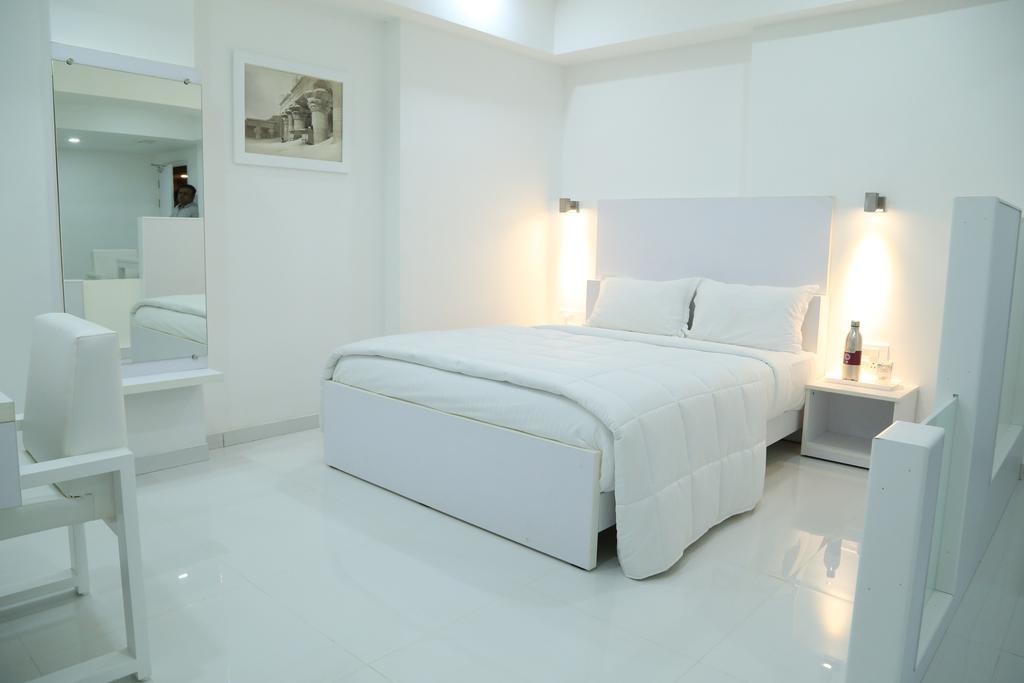 Hotel Metropolis Hubli Luaran gambar