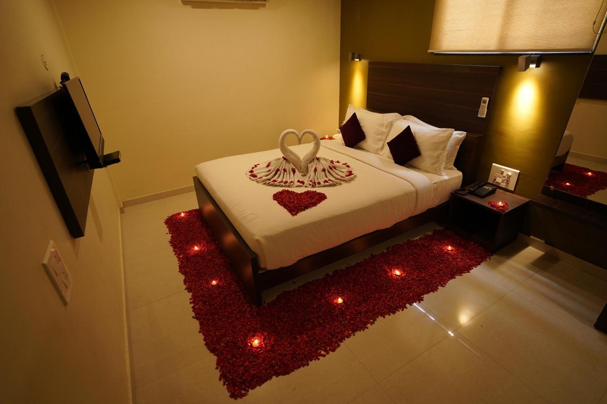 Hotel Metropolis Hubli Luaran gambar