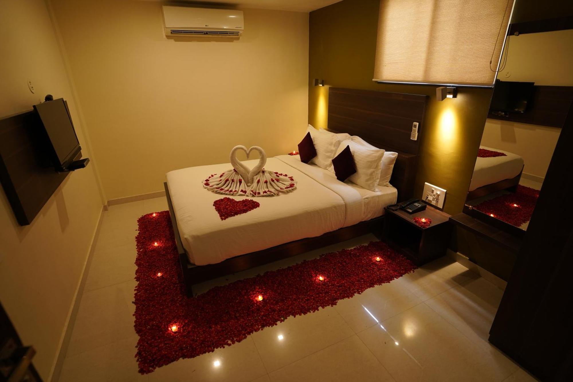 Hotel Metropolis Hubli Luaran gambar