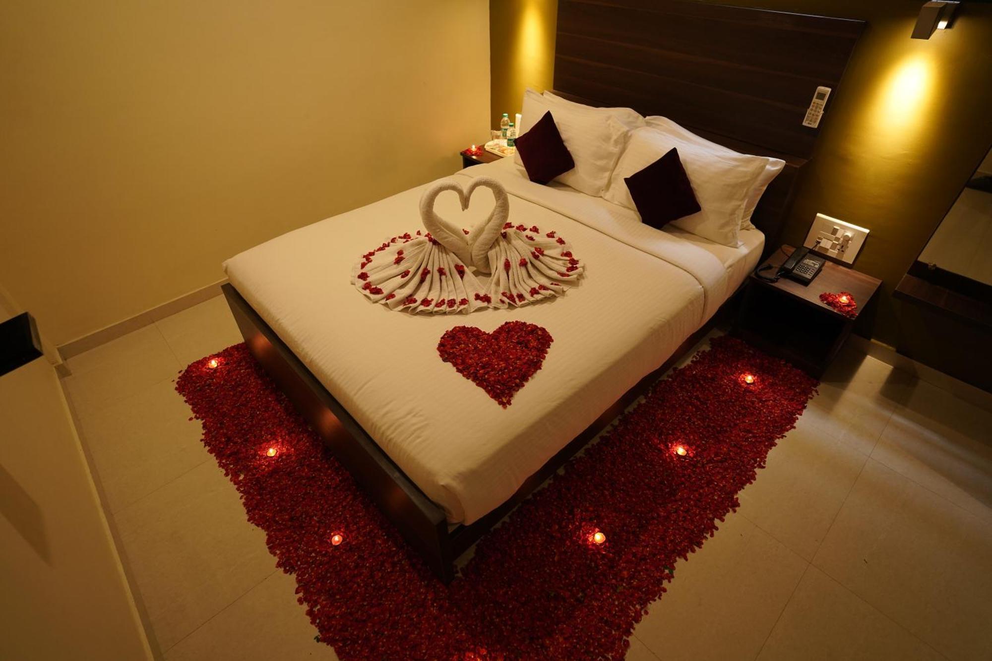 Hotel Metropolis Hubli Luaran gambar